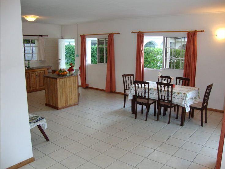 Rowsvilla Guest House Beau Vallon (Mahe) Exterior foto